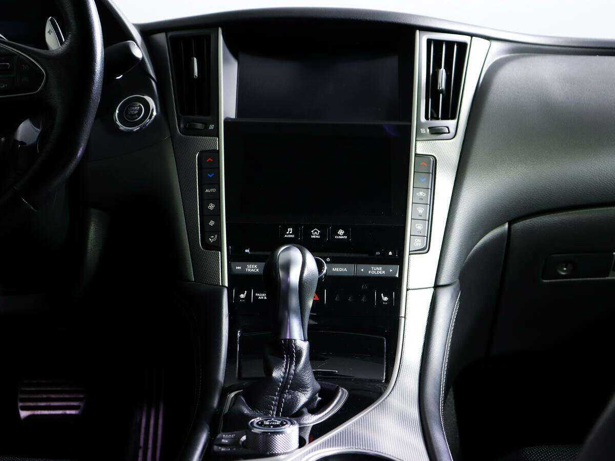 Infiniti Q50, 2017 Фото №11