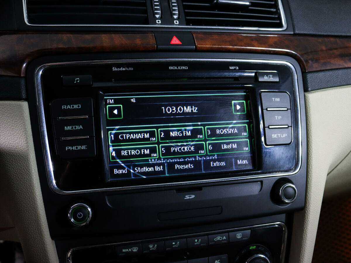 Skoda Superb DSG, 2011 Фото №18