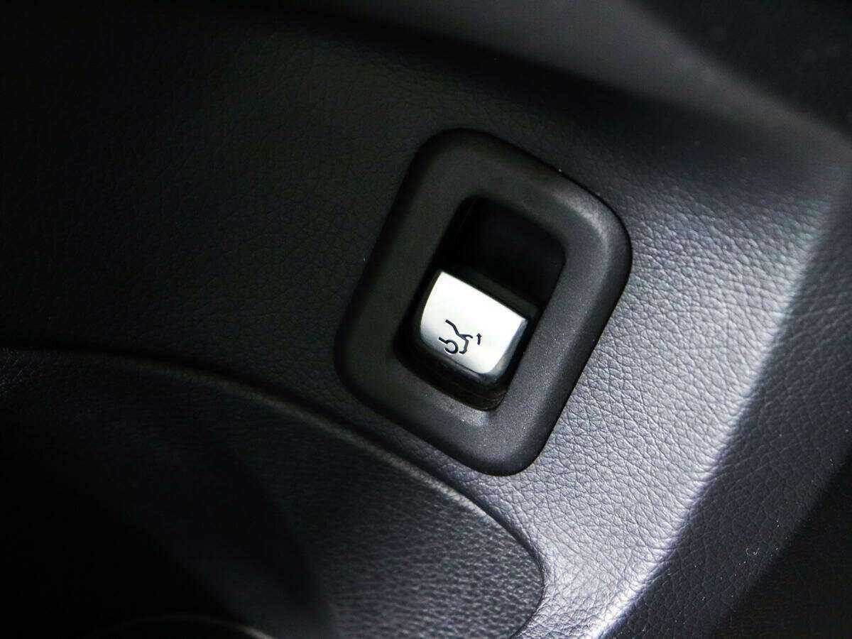 Mercedes-Benz C-Класс 200, 2016 Фото №21