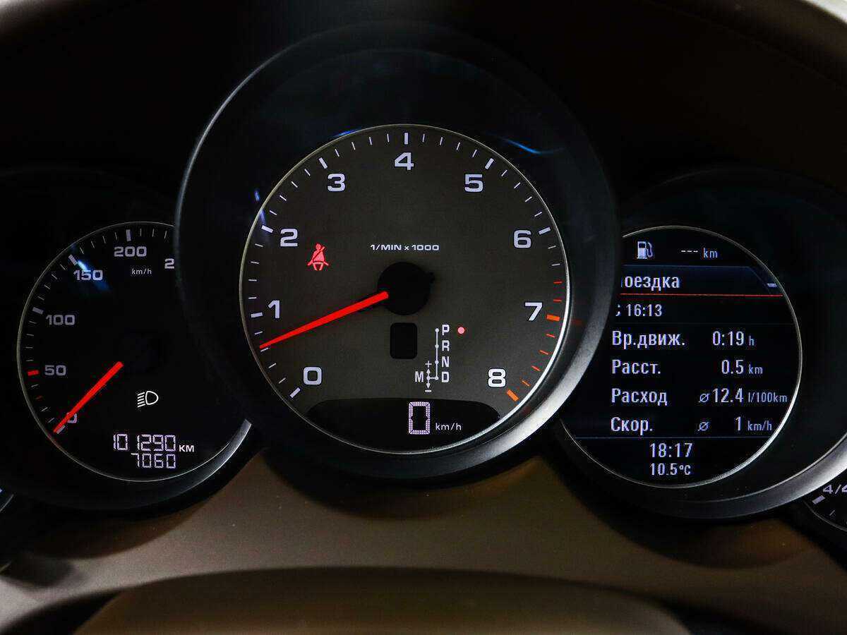 Porsche Cayenne S, 2015 Фото №11