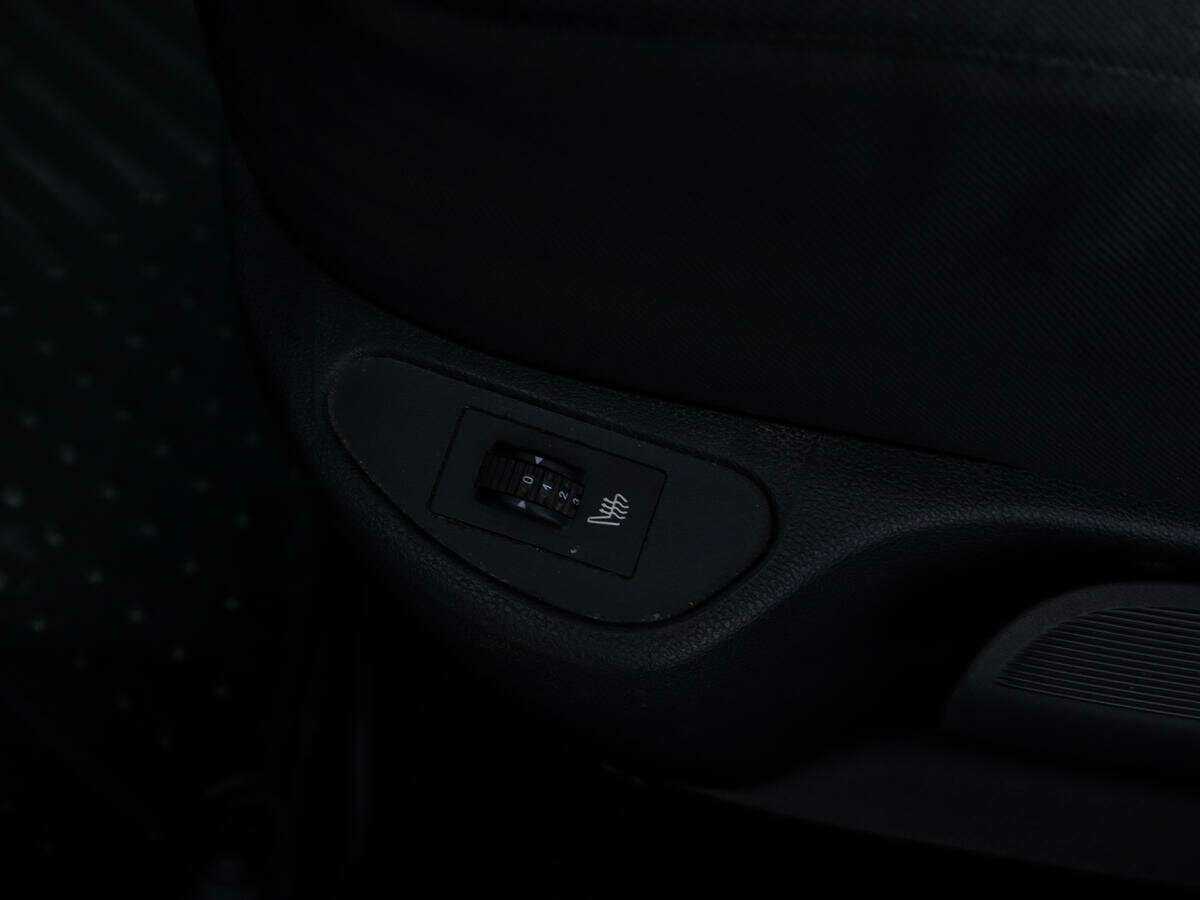 Peugeot 308, 2010 Фото №14