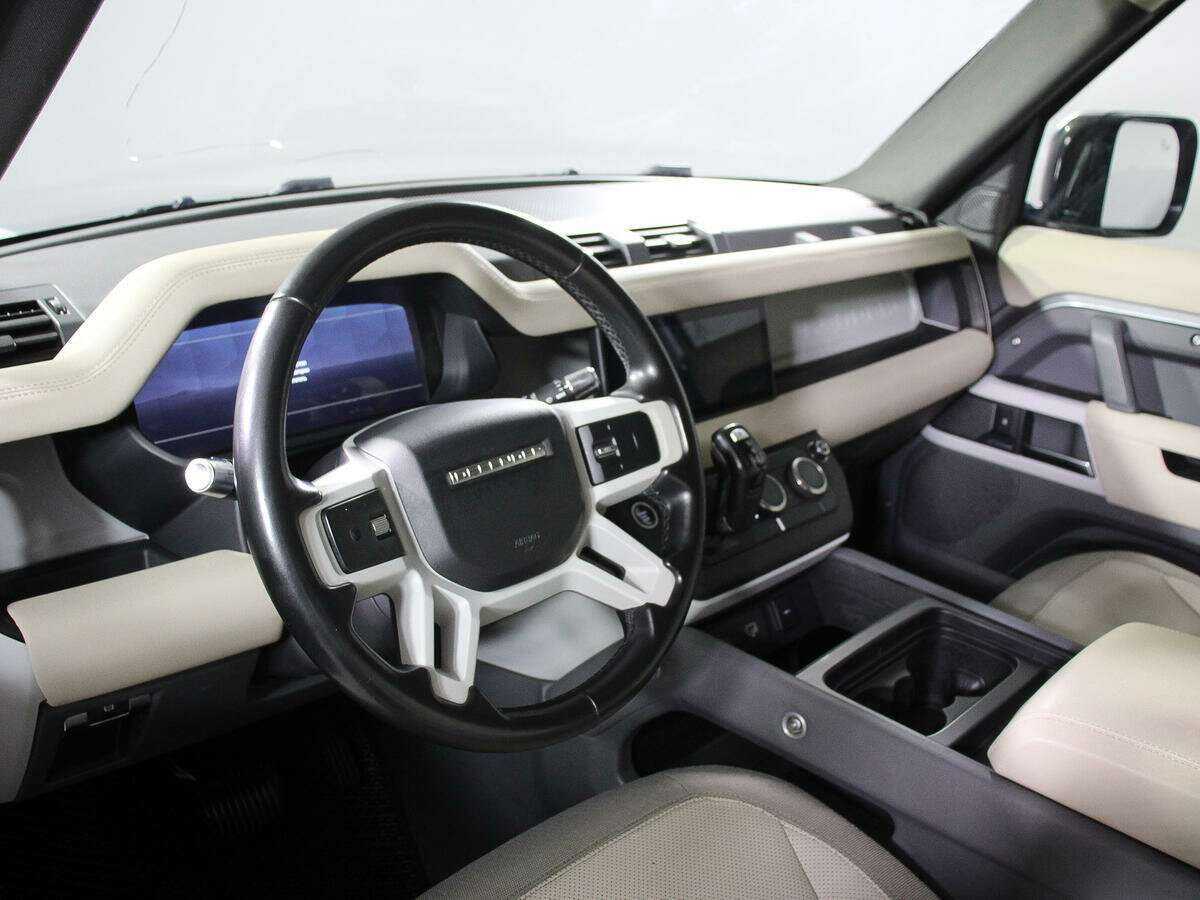 Land Rover Defender 110, 2020 Фото №13