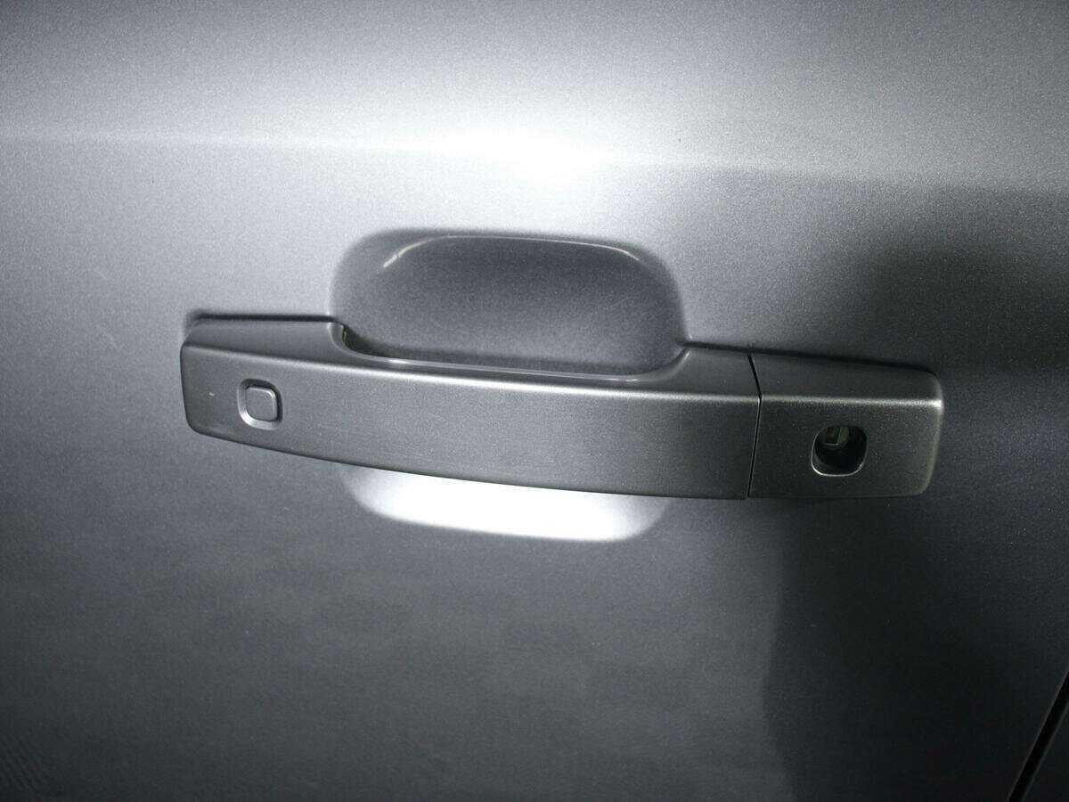 Land Rover Defender 110, 2020 Фото №18