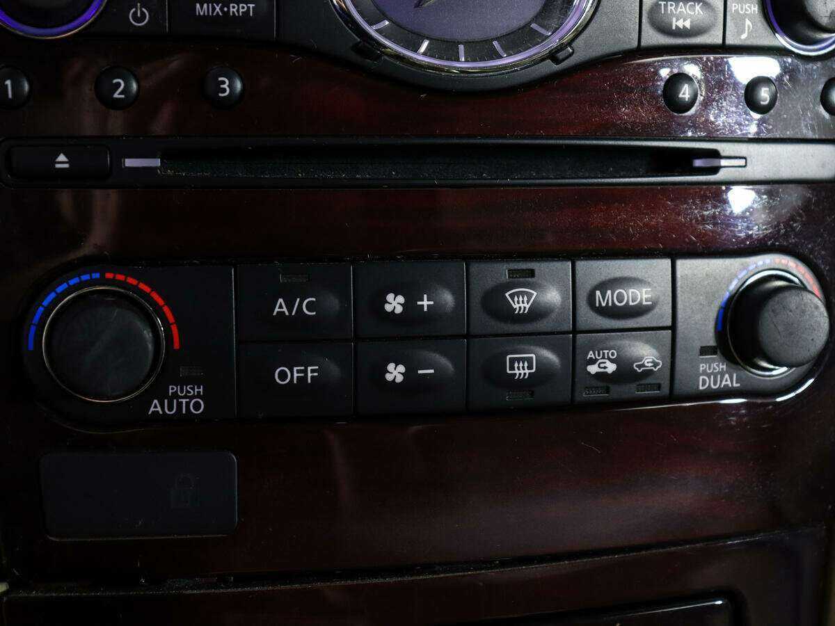 Infiniti EX25, 2011 Фото №20