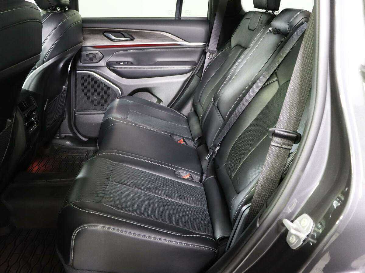 Jeep Grand Cherokee, 2022 - 22 299 км. | Фото №7