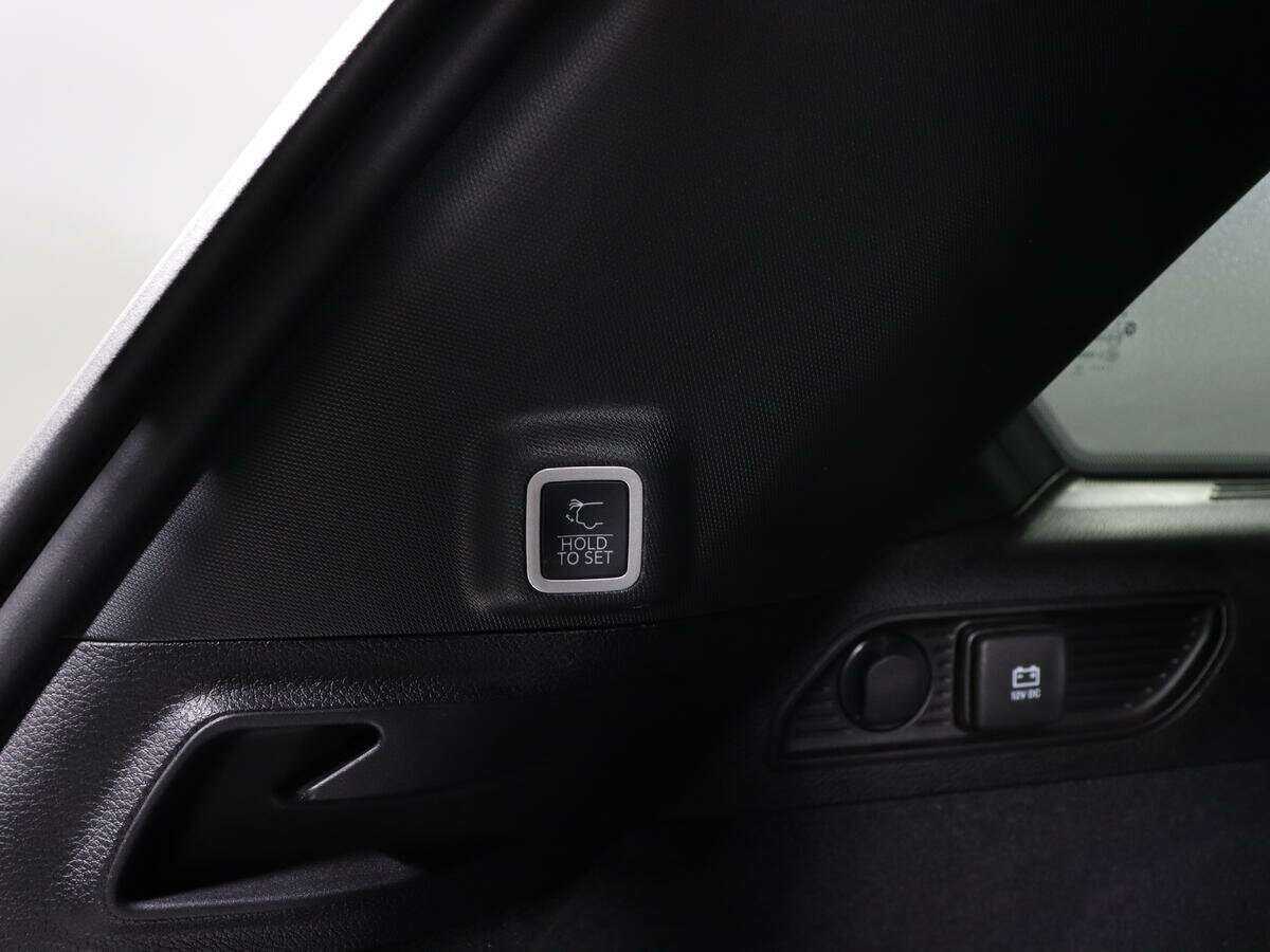 Jeep Grand Cherokee, 2022 Фото №15