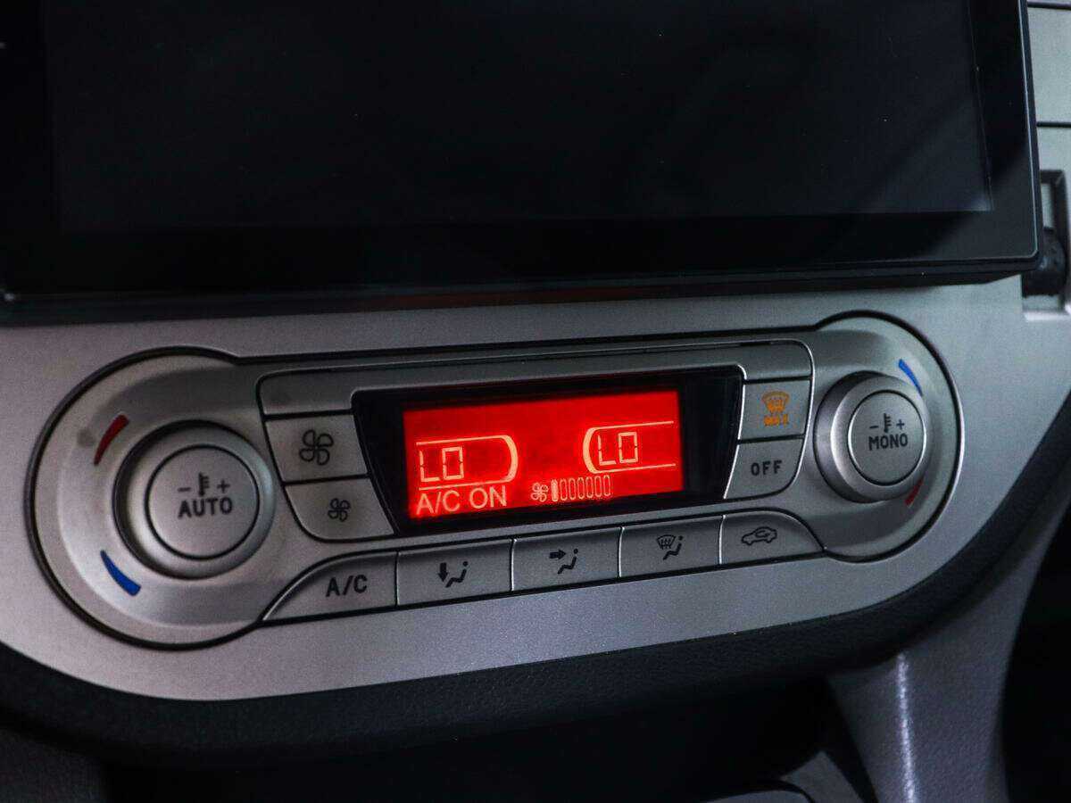 Ford Kuga, 2012 Фото №16