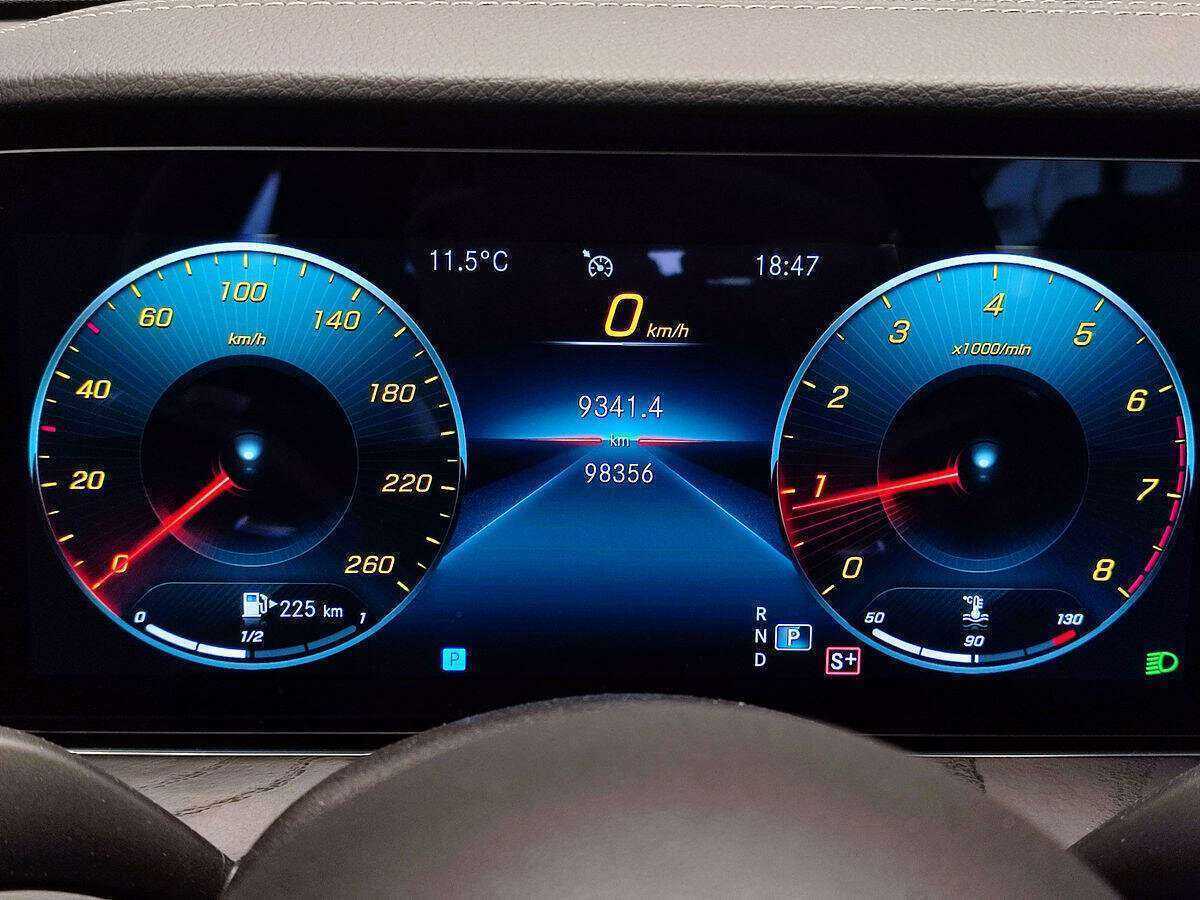 Mercedes-Benz E-Класс 200, 2020 Фото №16