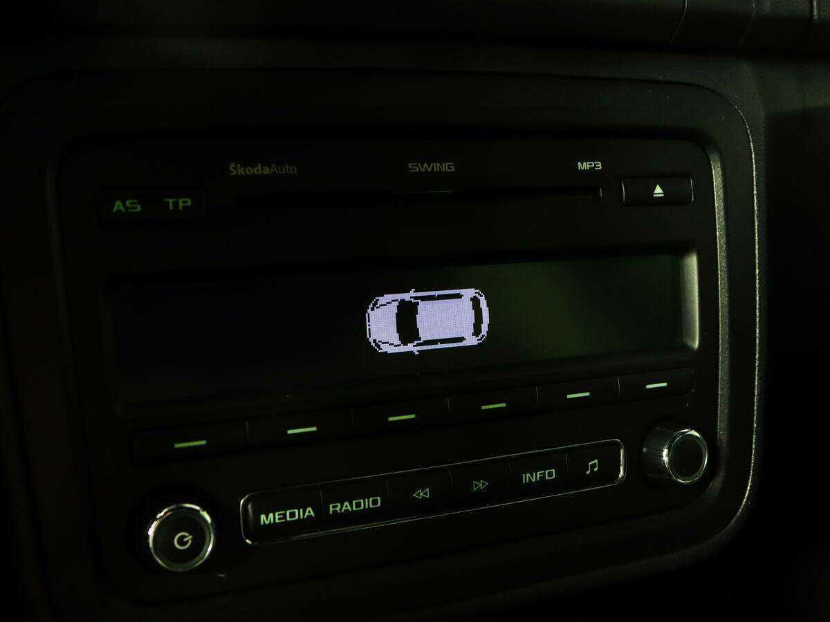 Skoda Fabia, 2012 Фото №17