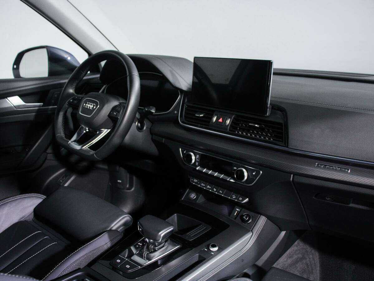 Audi Q5 L 40 TFSI, 2023 - 34 156 км. | Фото №7