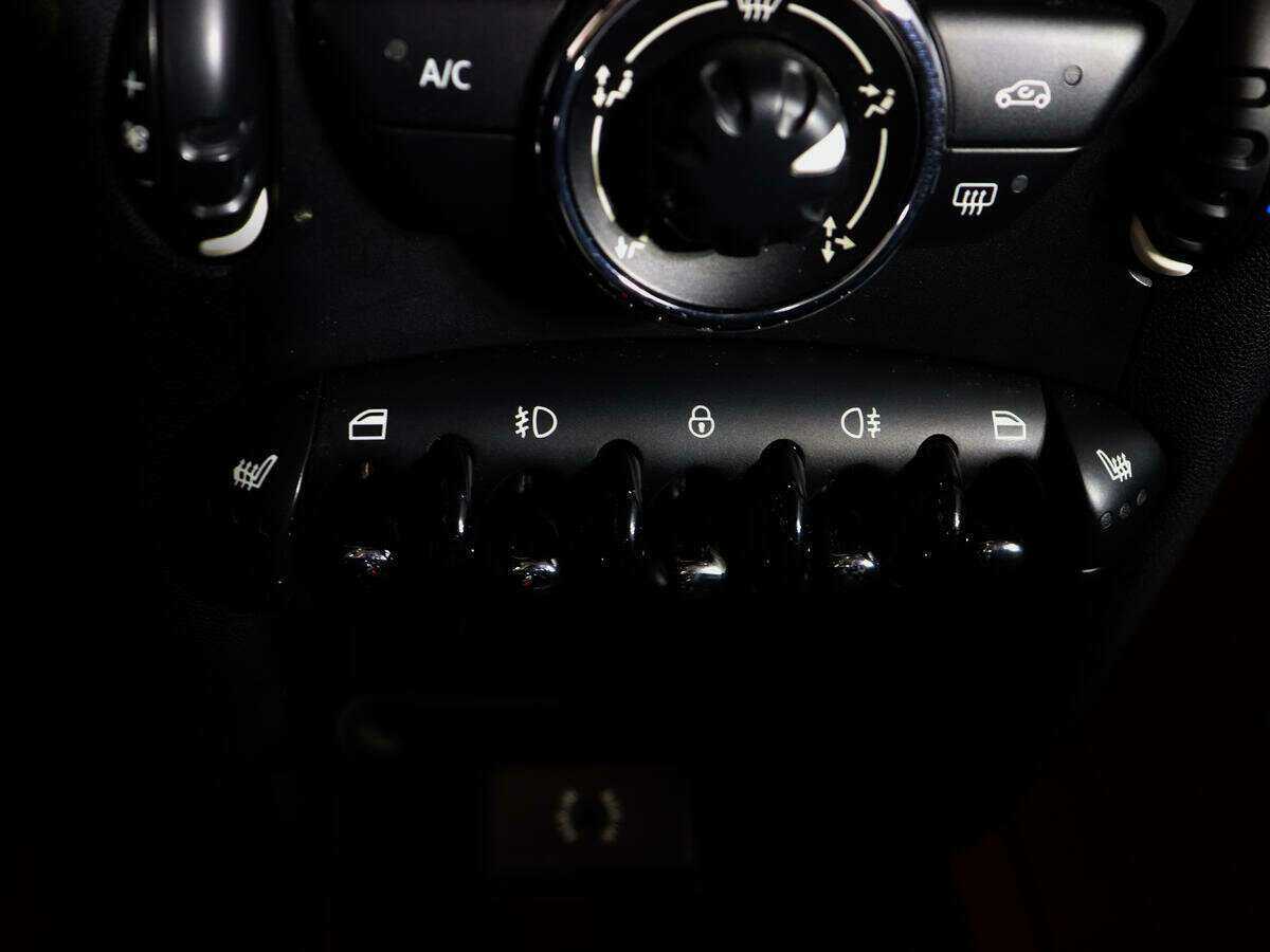 Mini Hatch One, 2012 Фото №13