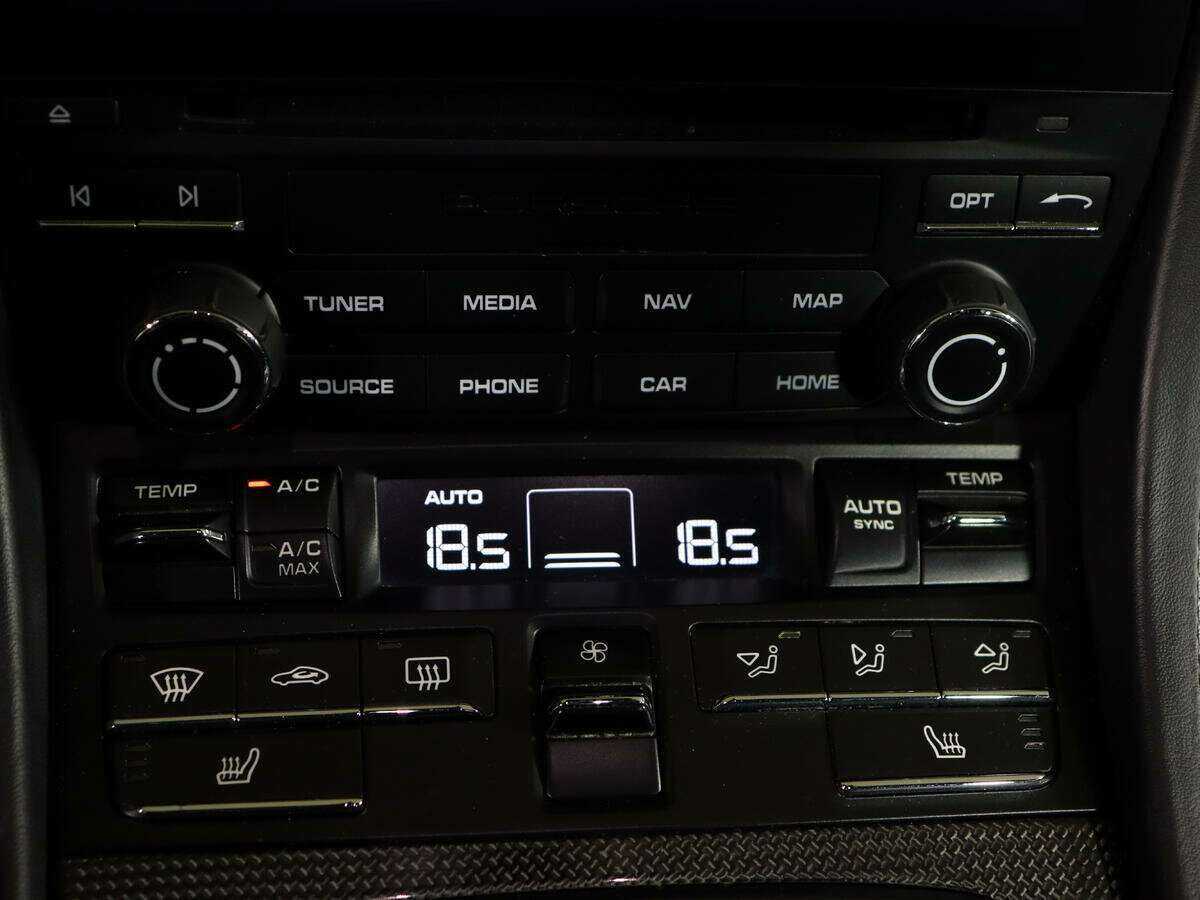 Porsche Cayman S, 2020 Фото №16