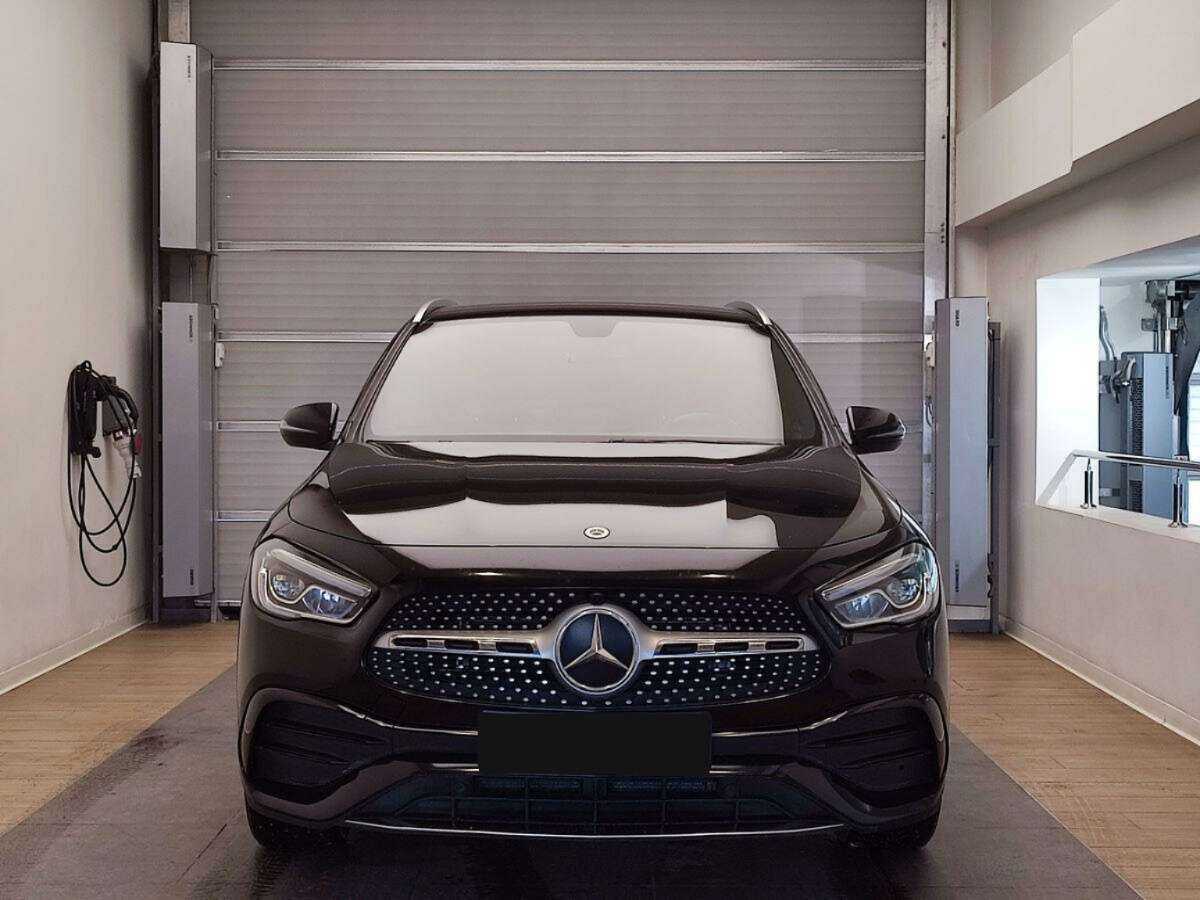 Mercedes-Benz GLA 250, 2020 - 87 200 км. | Фото №2