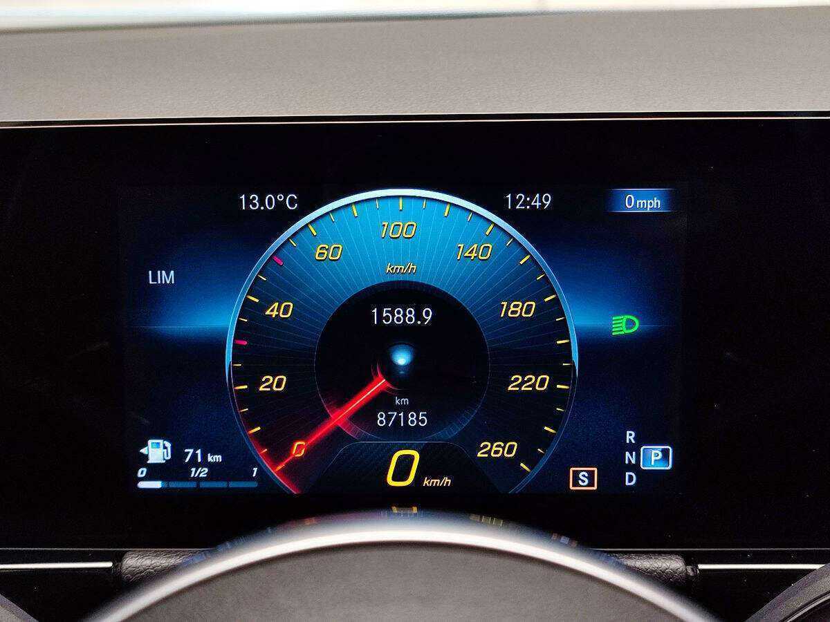 Mercedes-Benz GLA 250, 2020 Фото №18