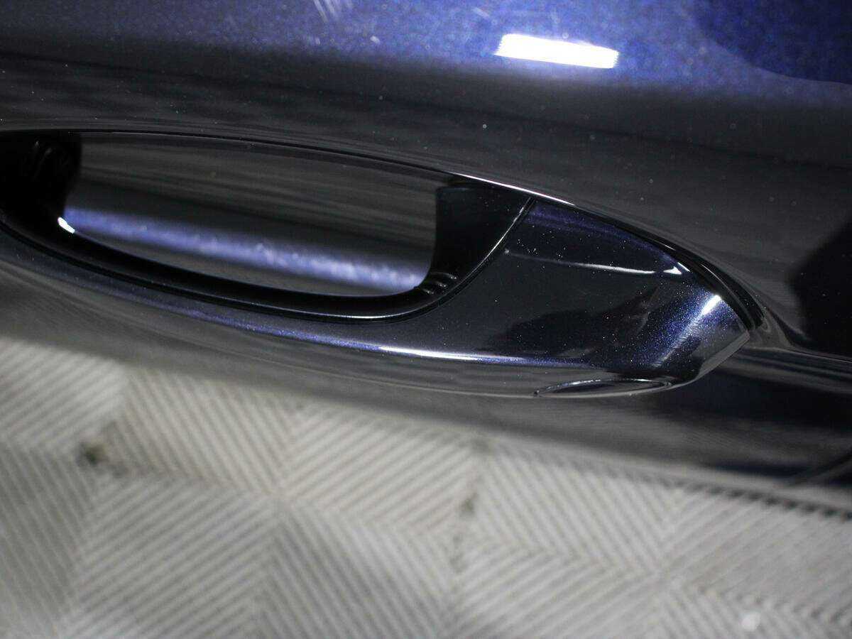 BMW 5 серии M550d xDrive, 2019 Фото №14