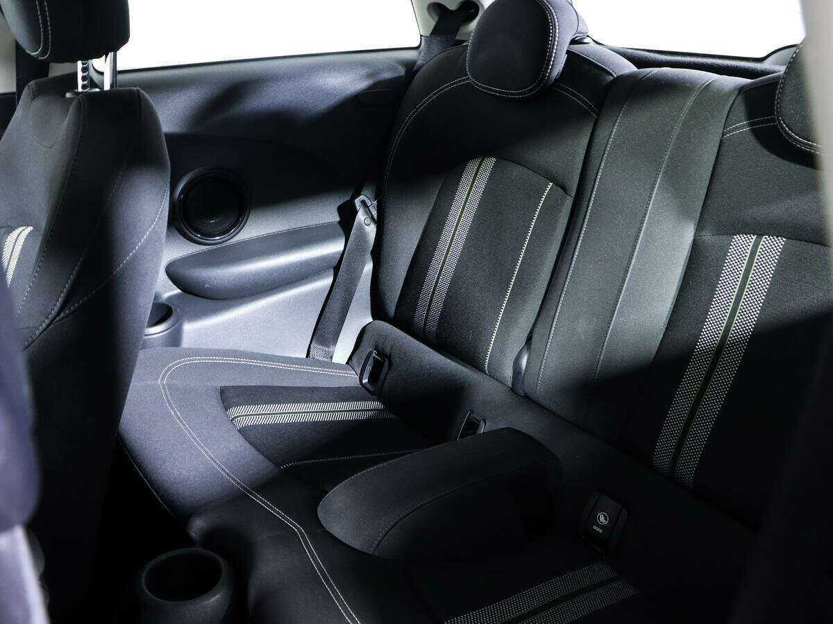 Mini Hatch Cooper S, 2016 Фото №10