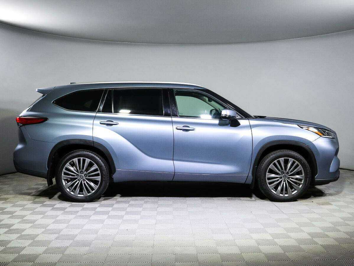 Toyota Highlander, 2022 - 6 431 км. | Фото №4