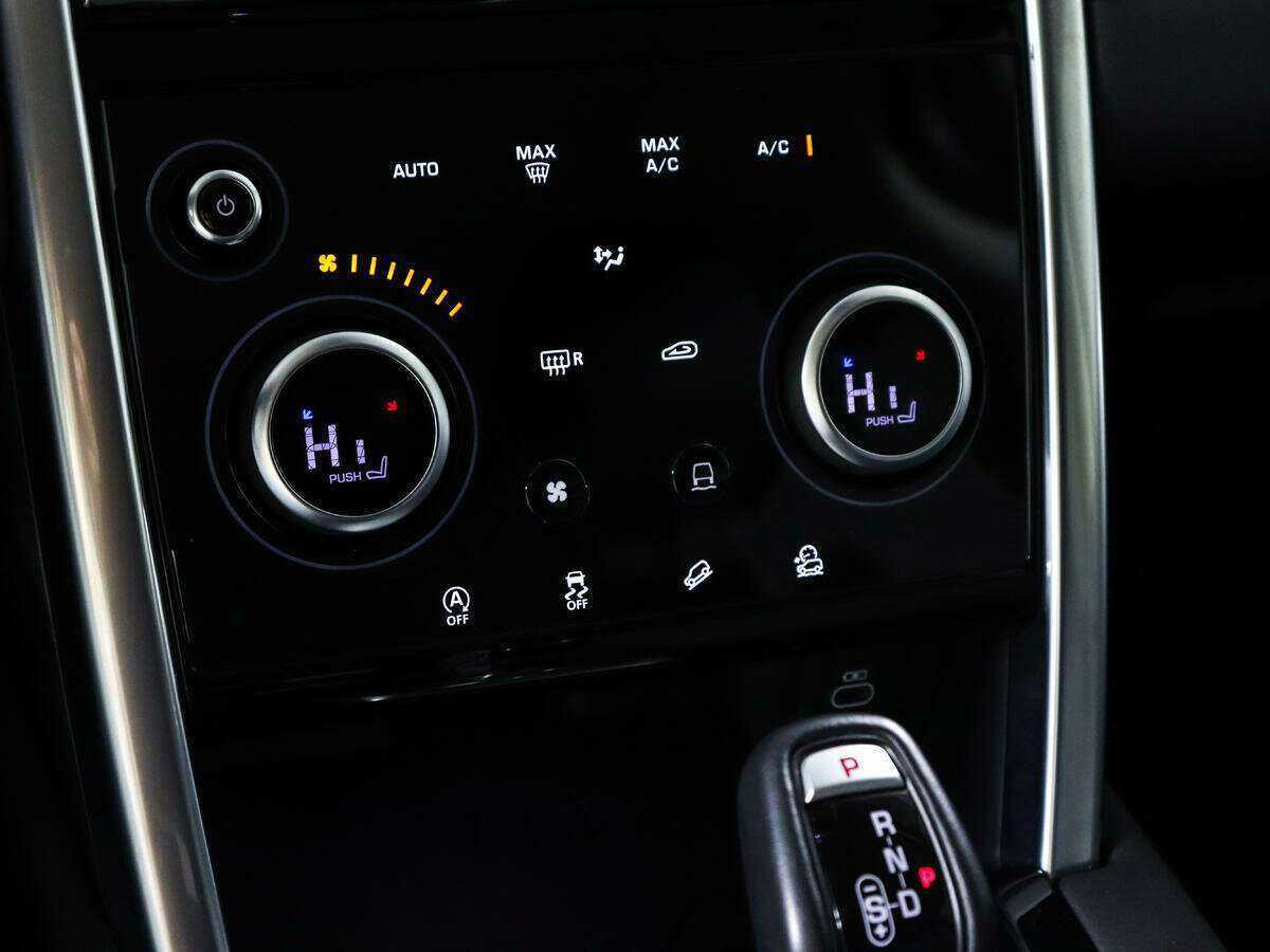 Land Rover Discovery Sport, 2021 Фото №18