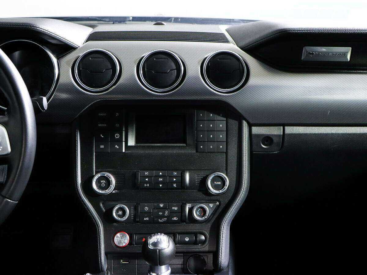 Ford Mustang, 2022 Фото №13