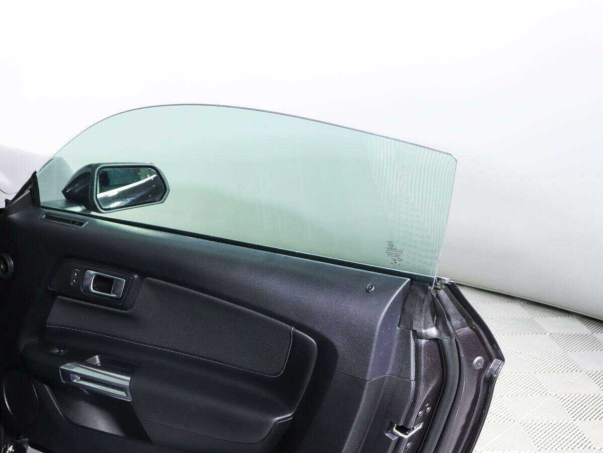 Ford Mustang, 2022 Фото №15