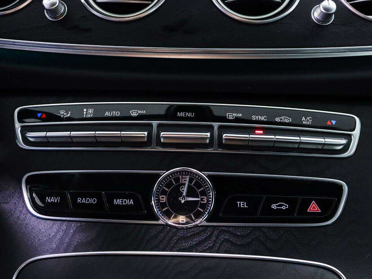 Mercedes-Benz E-Класс 200, 2018 Фото №18