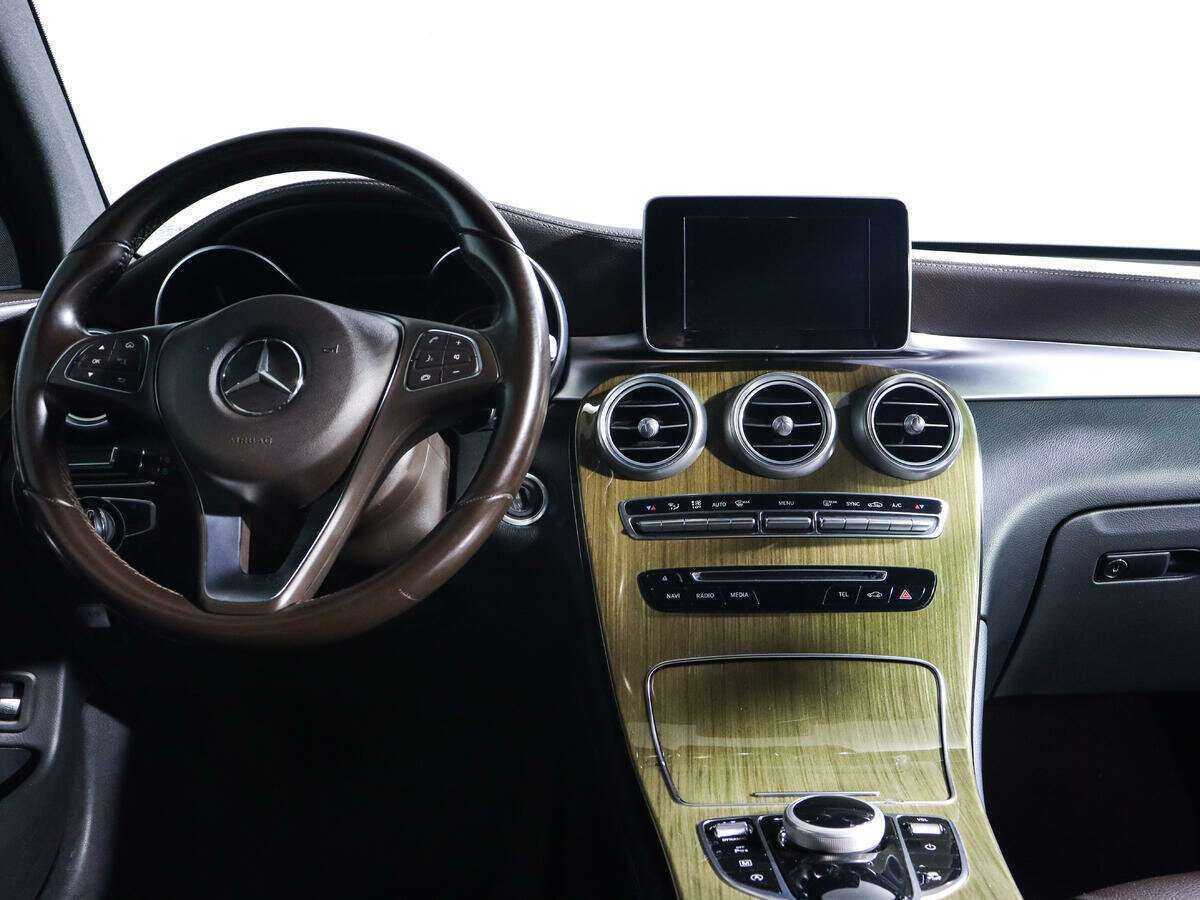 Mercedes-Benz GLC 250, 2015 Фото №9