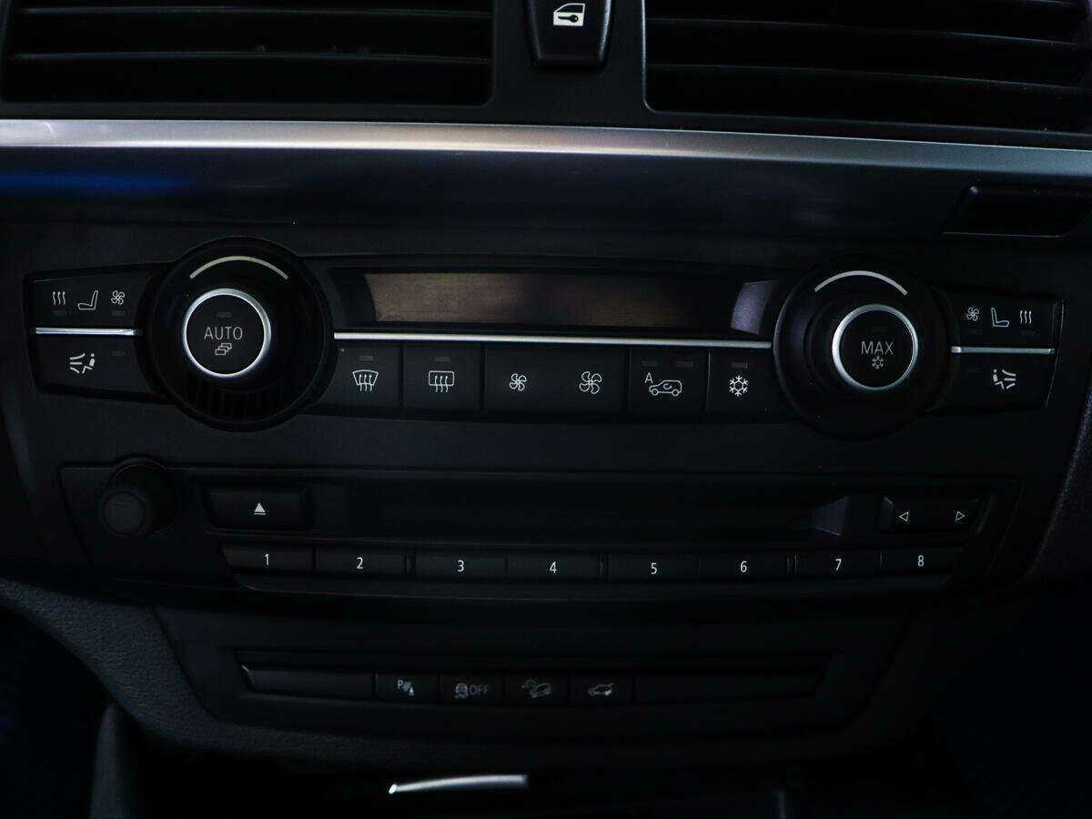 BMW X6 40d, 2011 Фото №21