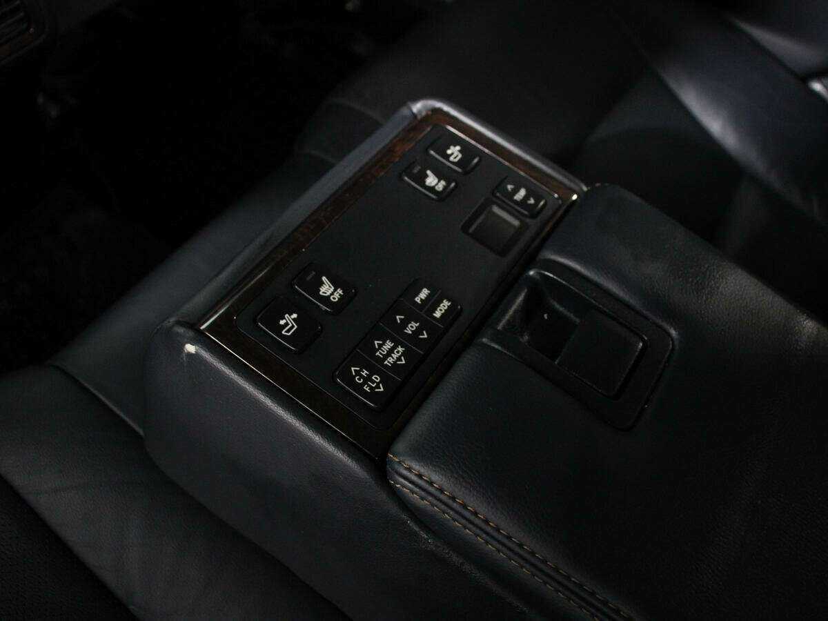 Toyota Camry, 2018 Фото №17