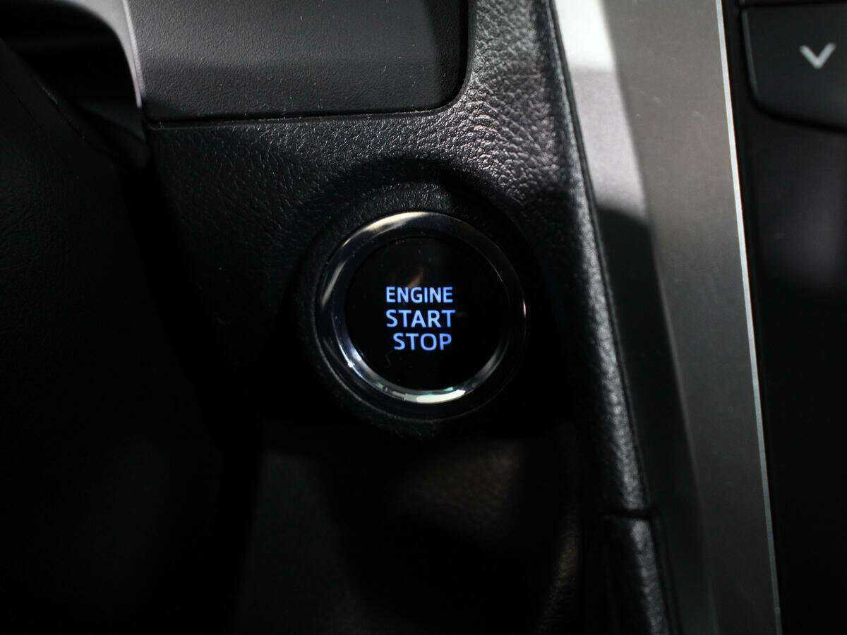 Toyota Camry, 2018 Фото №22