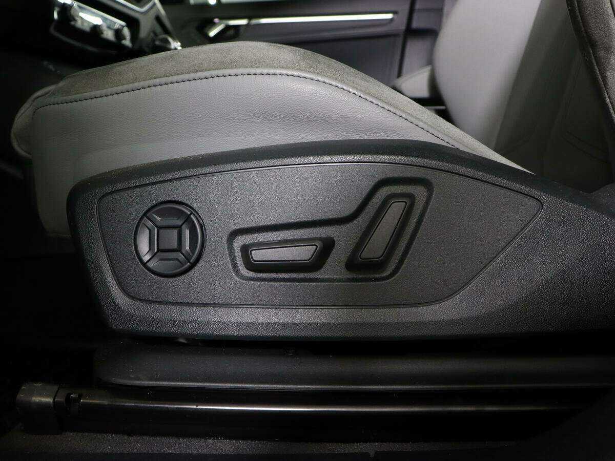 Audi Q3 45 TFSI, 2021 Фото №19