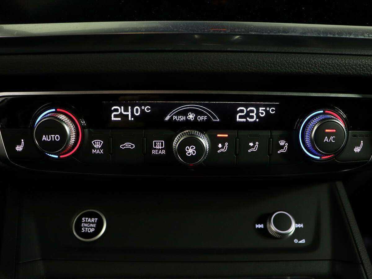Audi Q3 45 TFSI, 2021 Фото №24