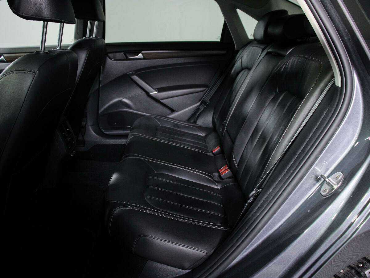 Volkswagen Passat (North America and China), 2021 Фото №6