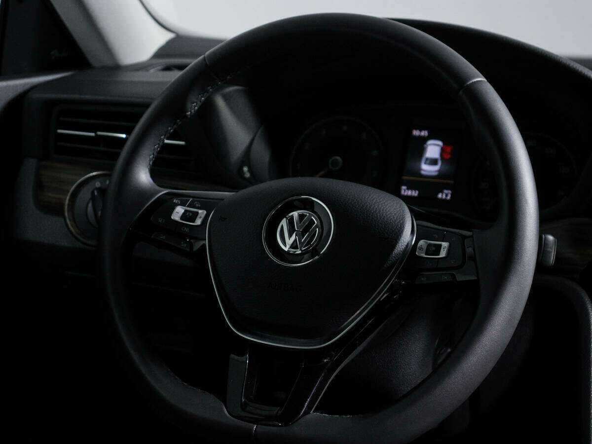 Volkswagen Passat (North America and China), 2021 Фото №15