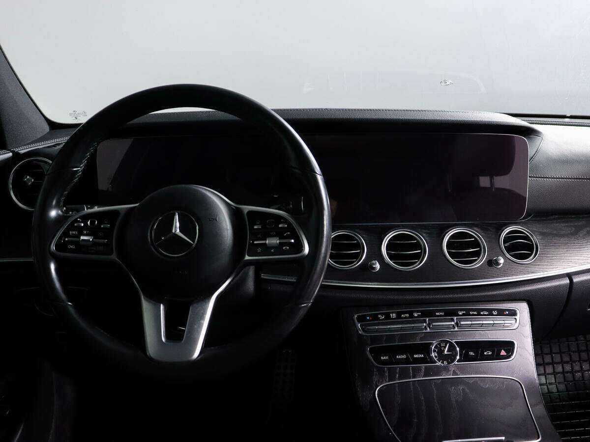 Mercedes-Benz E-Класс 400 d, 2019 Фото №10