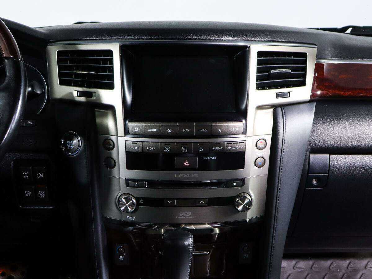 Lexus LX 570, 2015 Фото №9