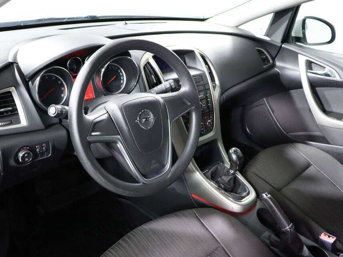 Opel Astra, 2011 Фото №12