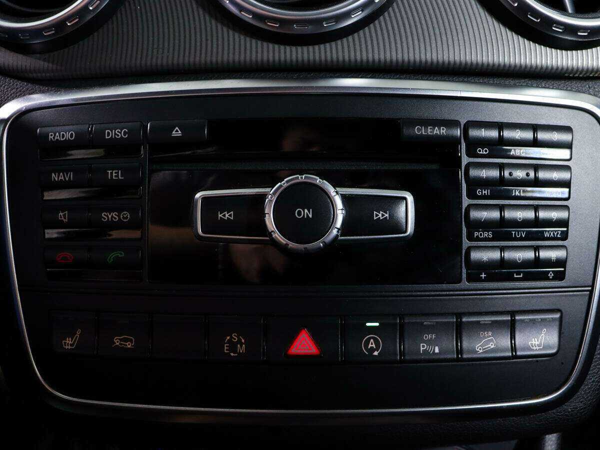 Mercedes-Benz GLA 250, 2015 Фото №20