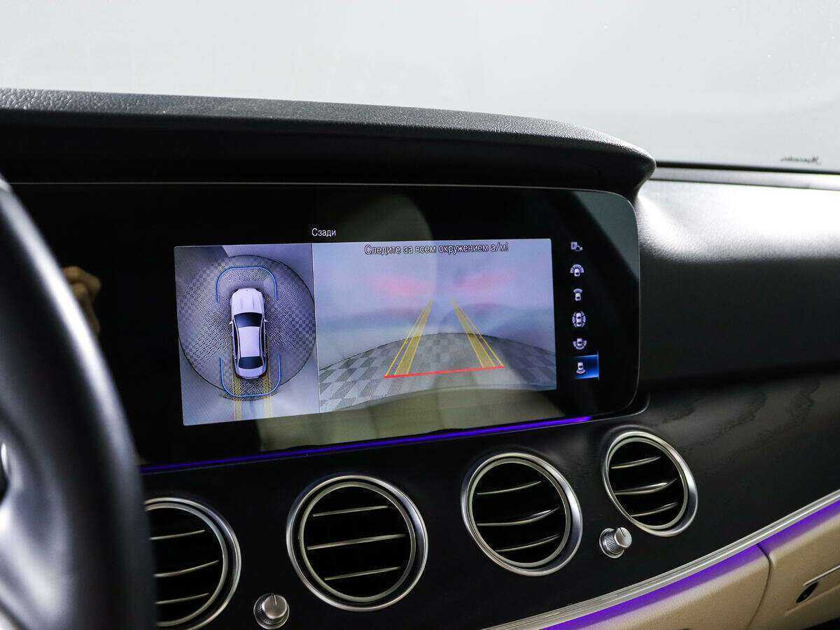 Mercedes-Benz E-Класс 200, 2021 Фото №24