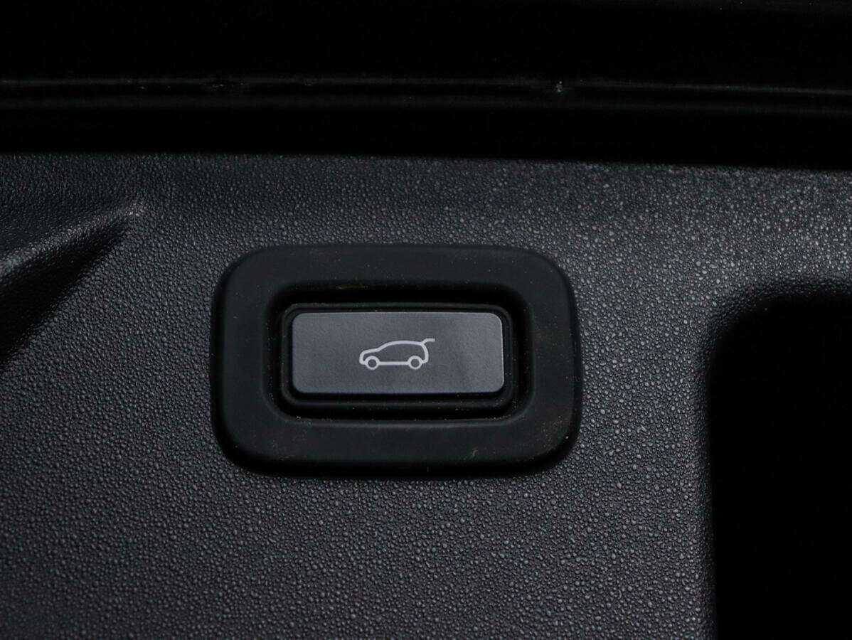 Land Rover Discovery Sport, 2020 Фото №14