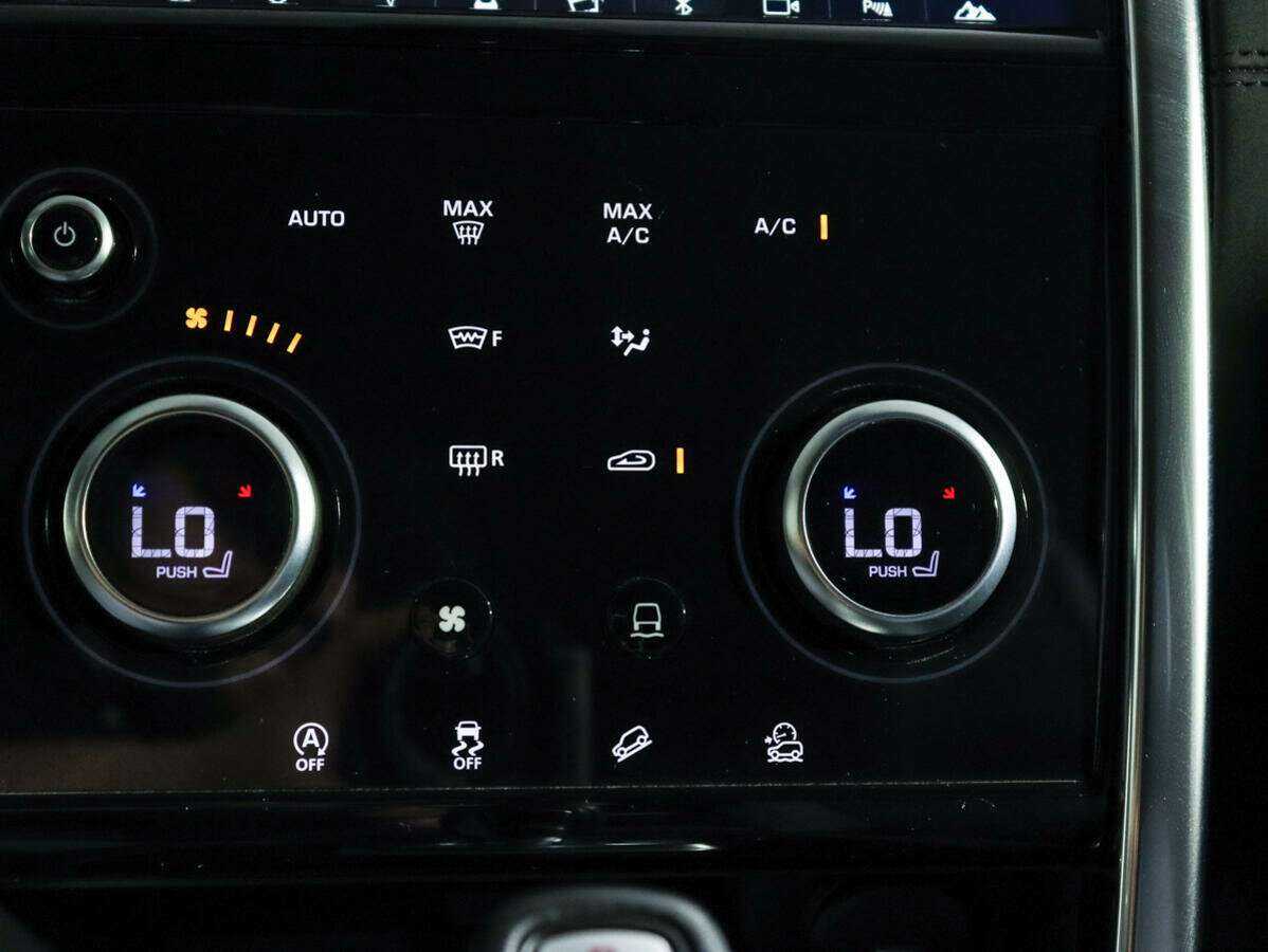 Land Rover Discovery Sport, 2020 Фото №18