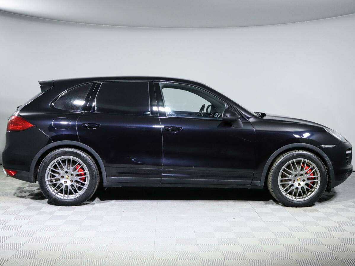 Porsche Cayenne Turbo, 2010 Фото №4