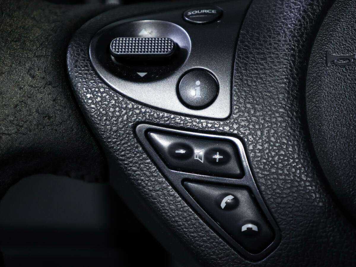 Nissan Juke Nismo, 2013 Фото №16