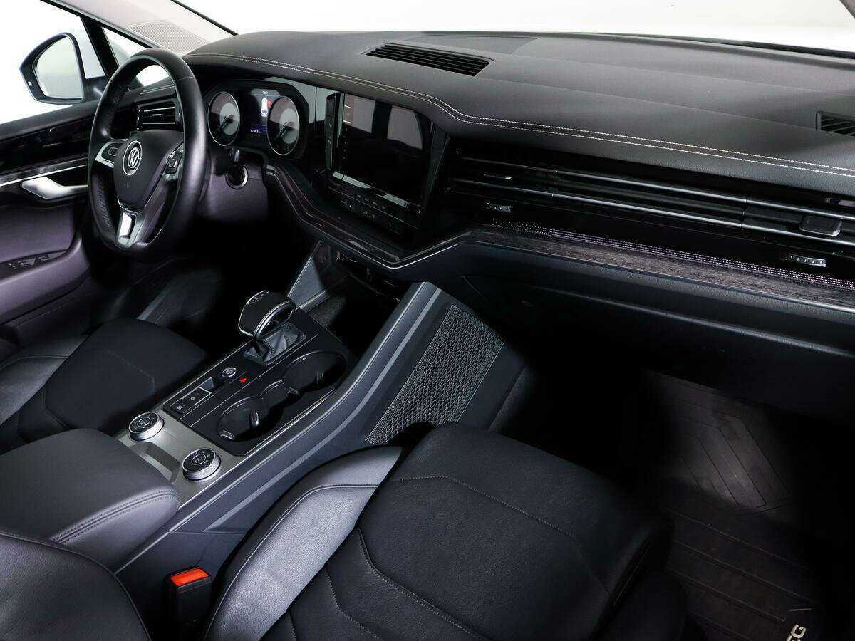 Volkswagen Touareg, 2019 - 139 110 км. | Фото №7