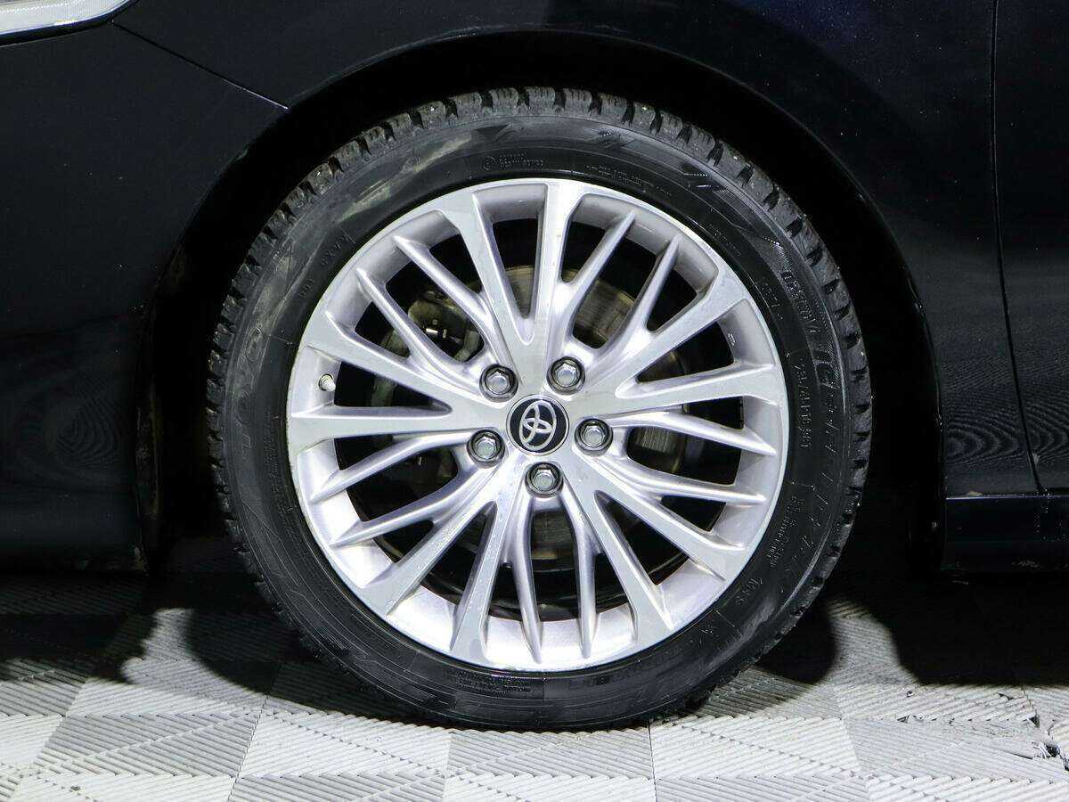 Toyota Camry, 2020 Фото №13
