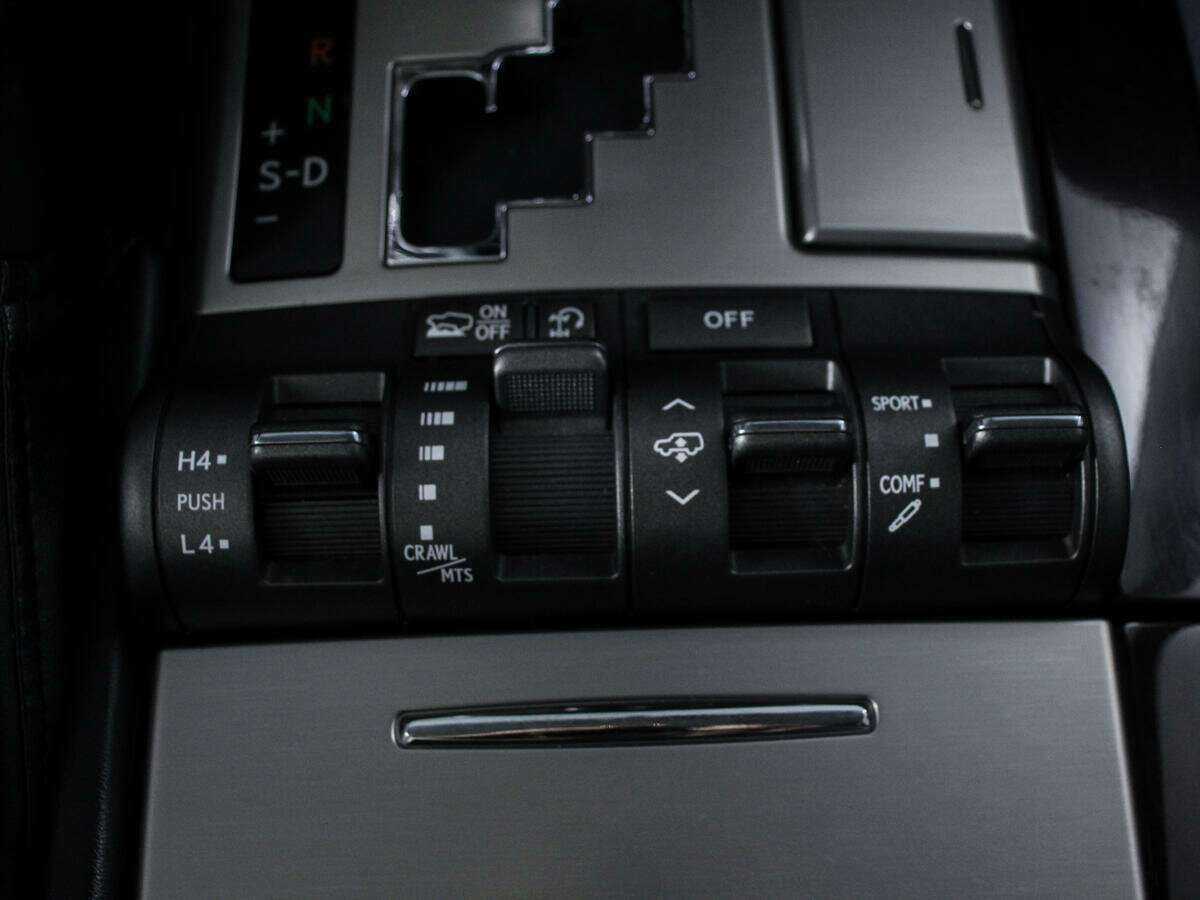 Lexus LX 570, 2012 Фото №20