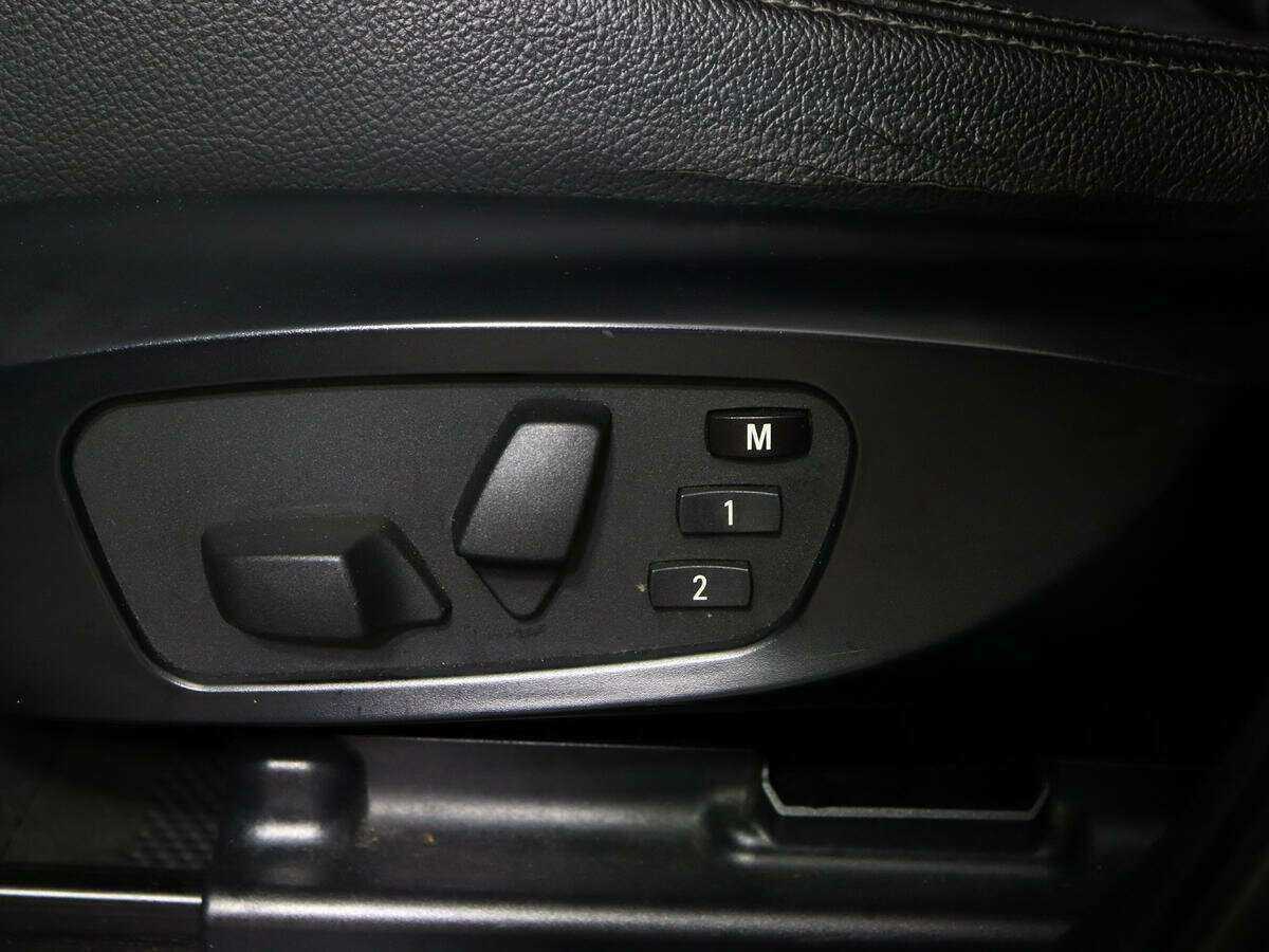 BMW X3 35i xDrive, 2011 Фото №15