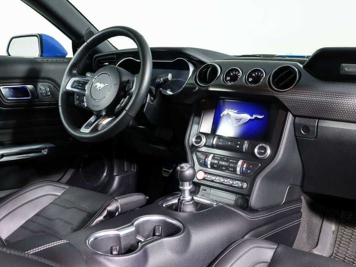Ford Mustang, 2022 Фото №7
