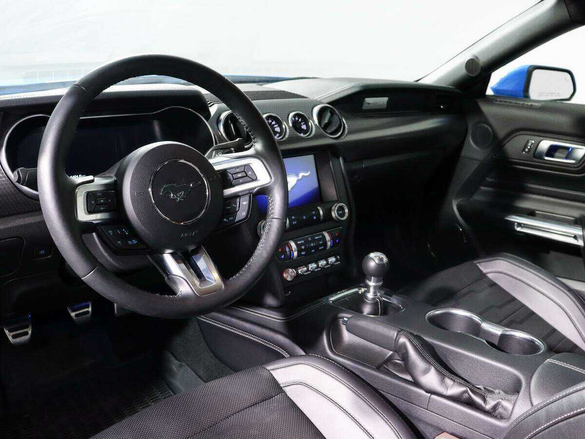 Ford Mustang, 2022 Фото №12