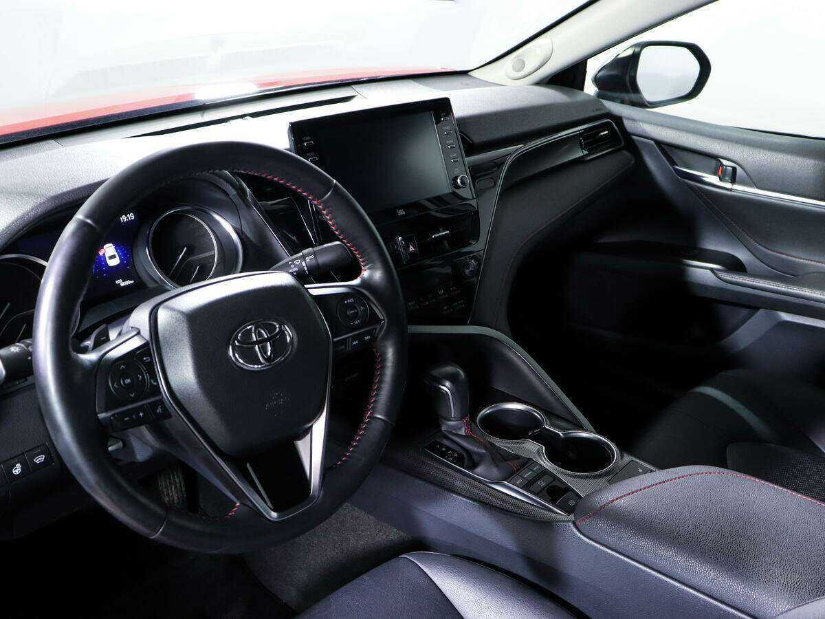 Toyota Camry, 2021 Фото №14