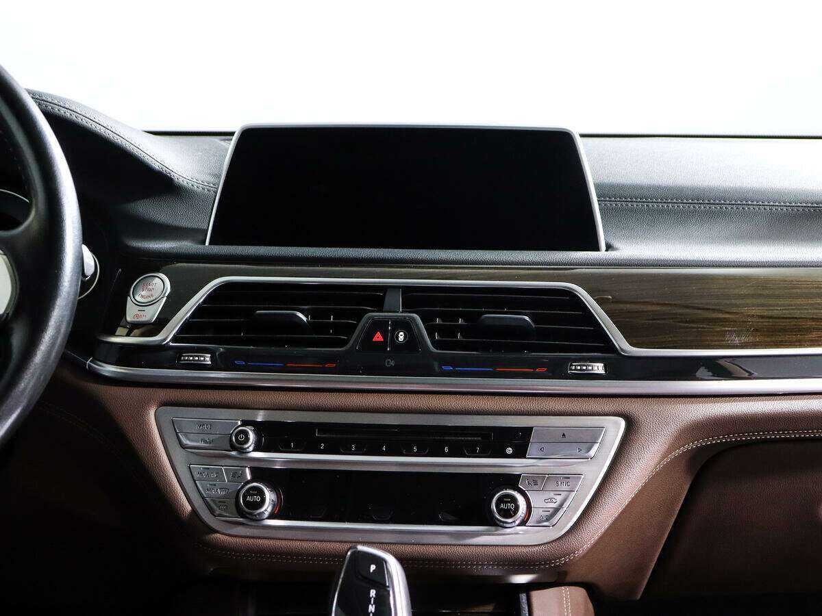 BMW 7 серии Long 740Ld xDrive, 2016 Фото №10